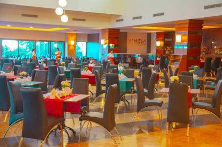 VENOSA BEACH RESORT AND SPA Restaurants